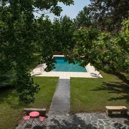 Bed & Breakfast Domaine La Tuilerie *