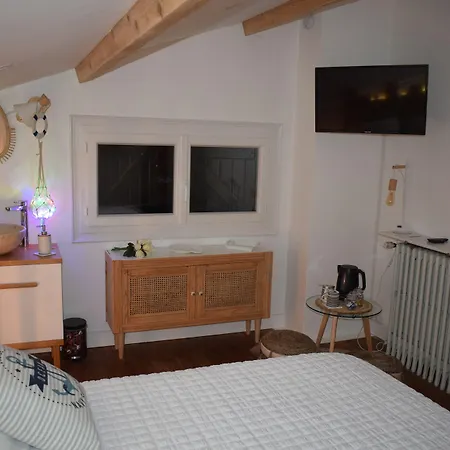 Bed & Breakfast Domaine La Tuilerie *