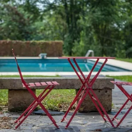 Domaine La Tuilerie Bed and breakfast